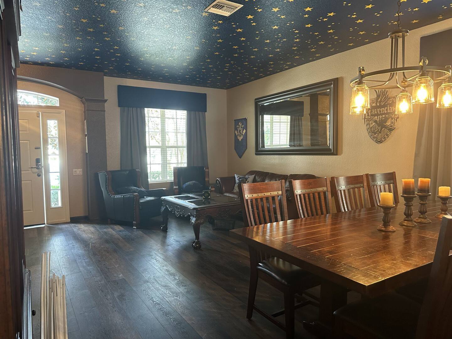 Welcome to Ravenclaw's sitting room