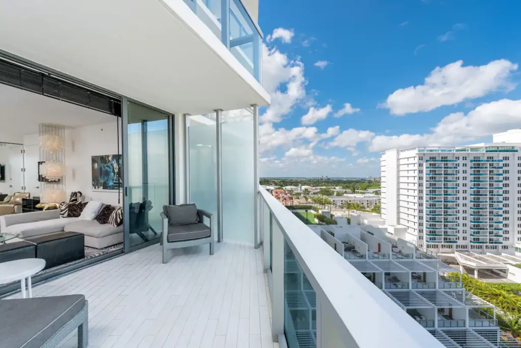 Lux condo in Miami