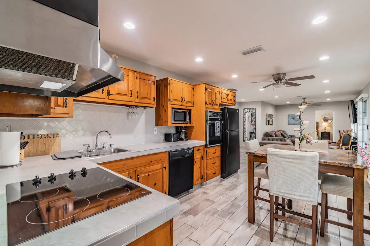 Great place for a family with full kitchen