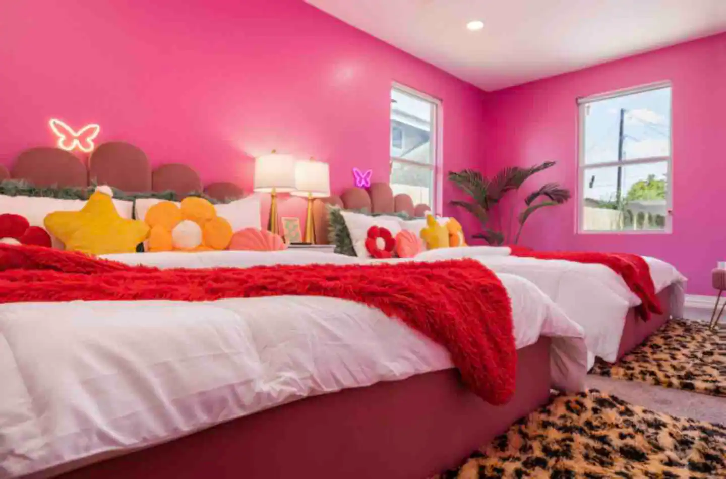 This home sleeps a maximum of 5 guests in 2 Queen Sized bed, as well as a Sofa.