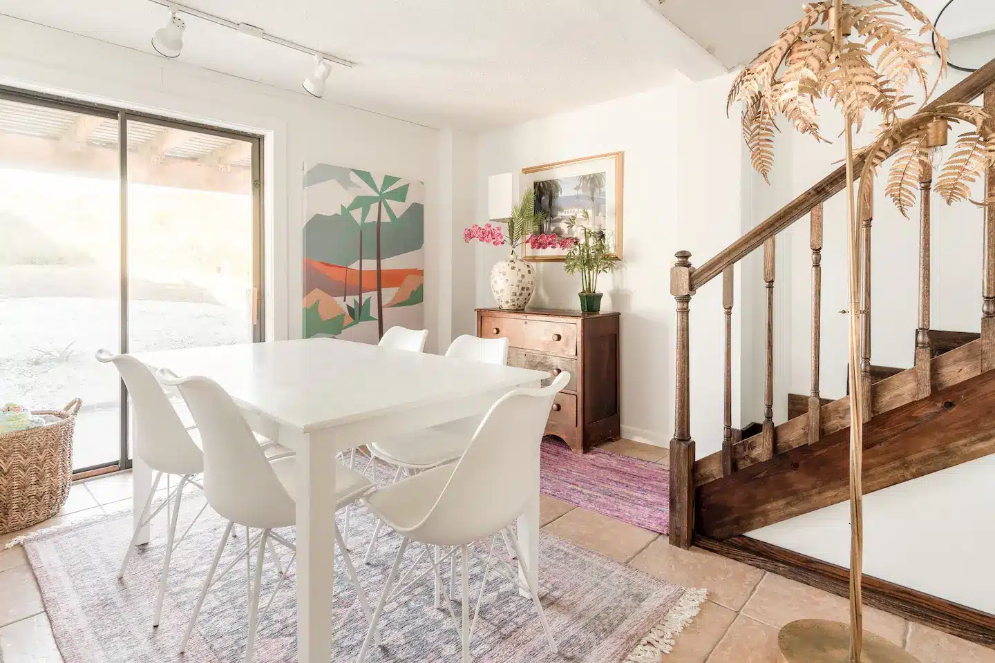 First floor lounge space.